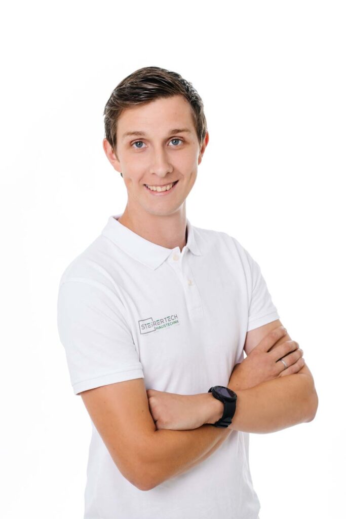 STEIRERTECH Haustechnik - JONATHAN BRAMAUER NEU 2 TEAM Alles rund um Heizung, Wasser, Lüftung und Elektro